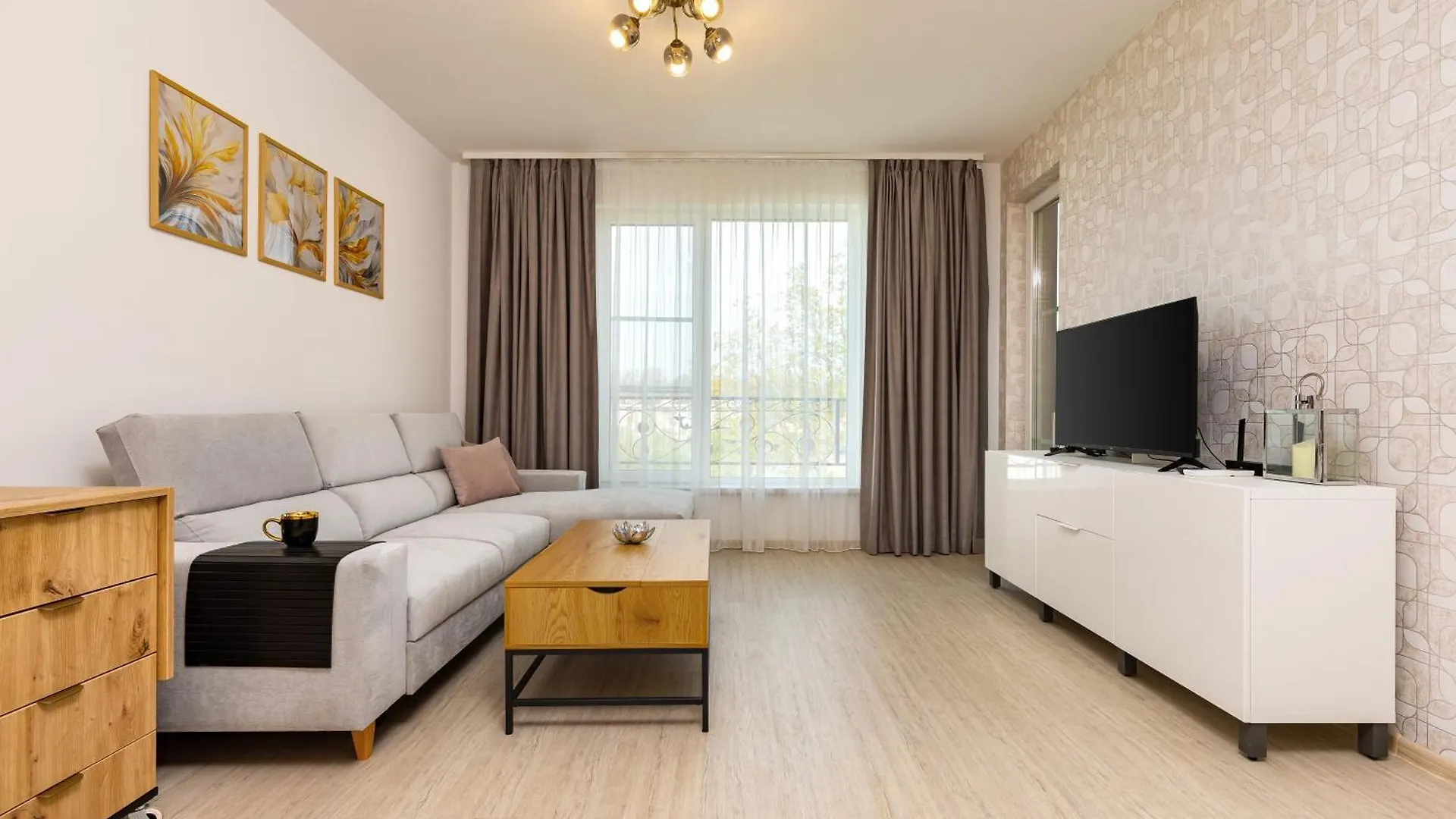 Magnolia Gardens -1Bd With Balcony & Parking Daire Filibe